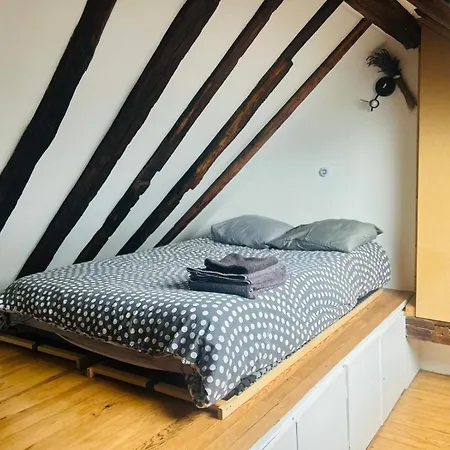 Apartment Rue Mouffetard
